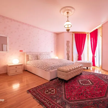 Octogon - Free Parking - Sauna - Babyfoot - Wii - Terrasse Apartment *